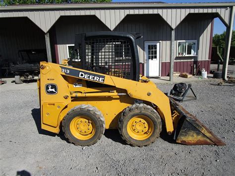 john deere 313 skid steer hydraulic oil|best hydraulic oil for skid steer.